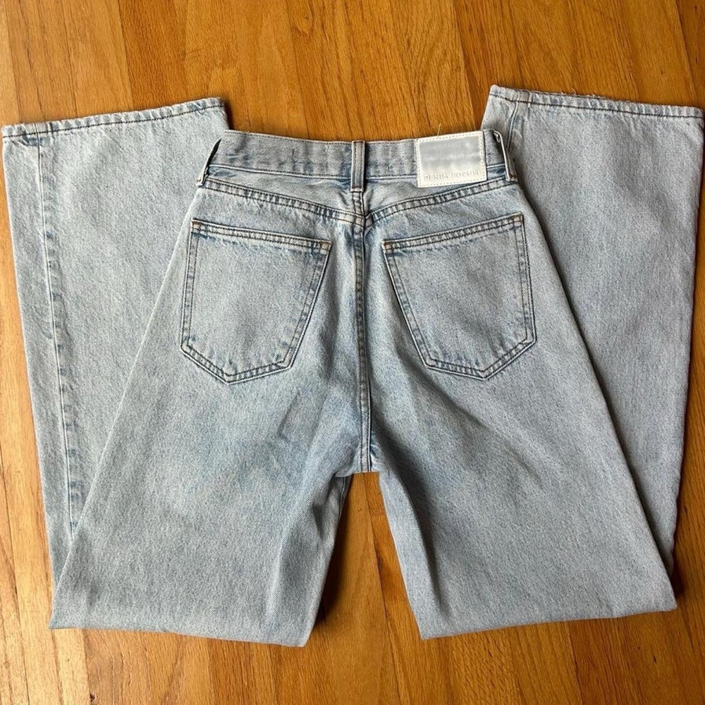 Denim Forum Blue Straight Jeans Classic Style